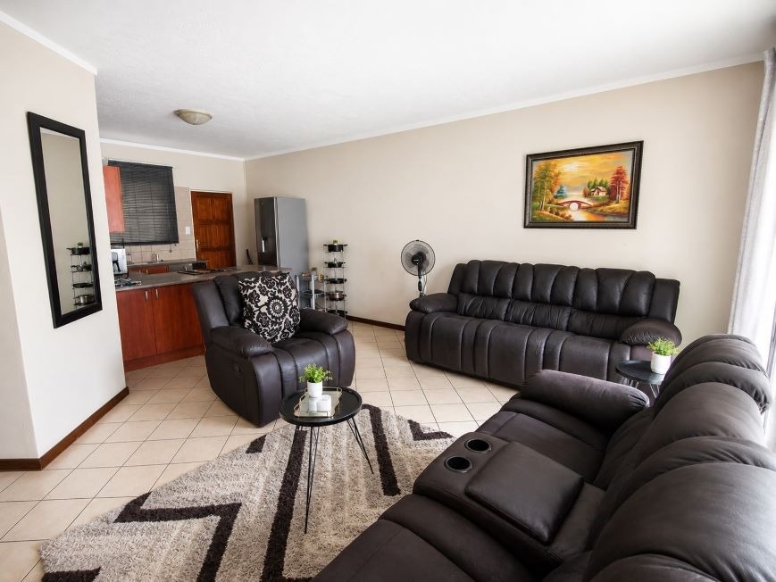 2 Bedroom Property for Sale in Rustenburg Central North West